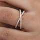 thumbnail image 4 of Anillo en X chapado en oro con circonita cúbica brillante, anillo apilable para el pulgar, alianzas de boda con diamantes de imitación, anillos cruzados para (2 piezas), 4 of 5