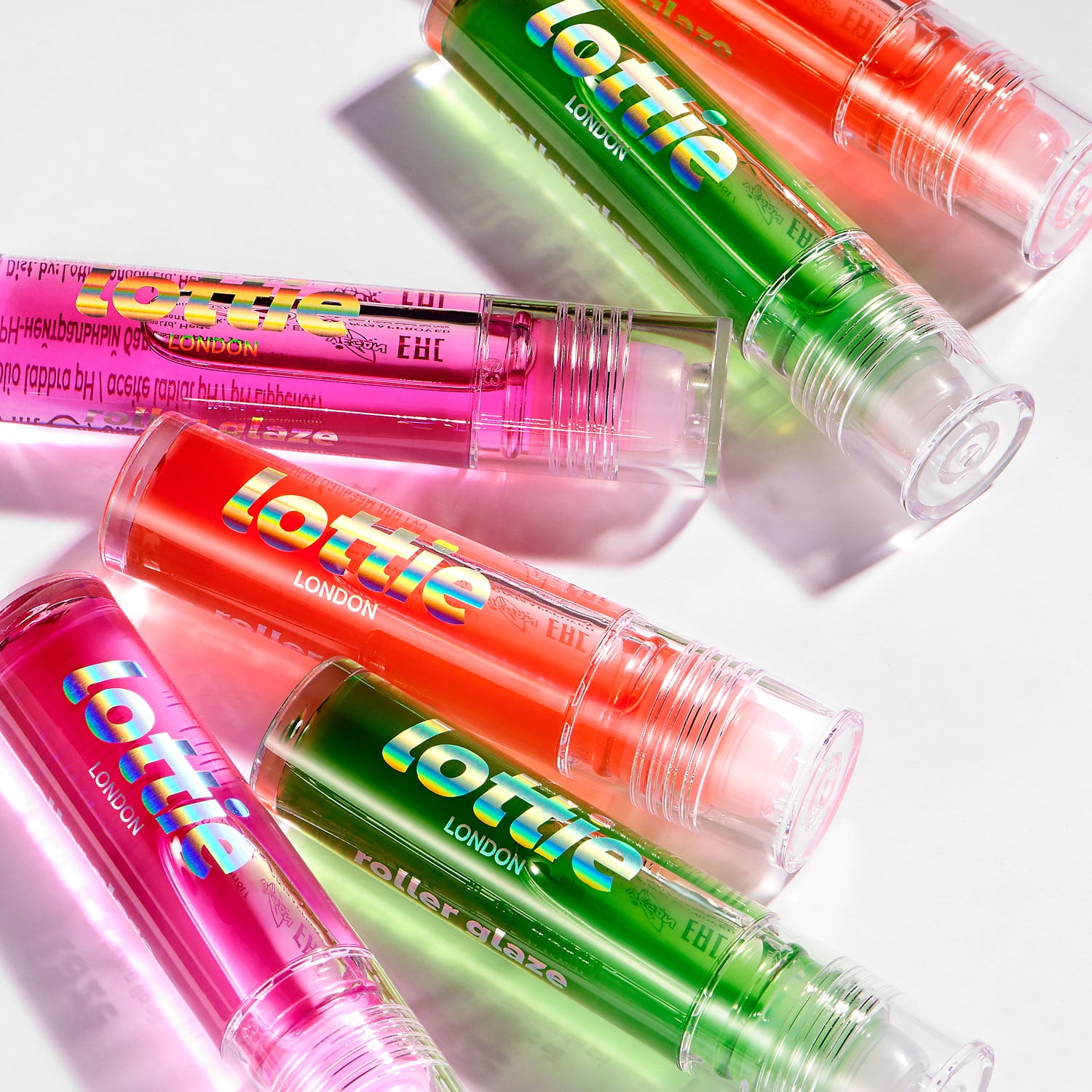 Lottie London Roller Glaze Apple, Rollerball pH Color Changing Lip Oil in Green, 0.23 fl oz