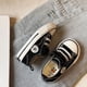 thumbnail image 2 of Zapatos de lona con velcro para niños, primavera, pequeños, grandes, para niños y niñas, zapatos de tabla para estudiantes, zapatos de bebé de suela blanda Tide, 2 of 6