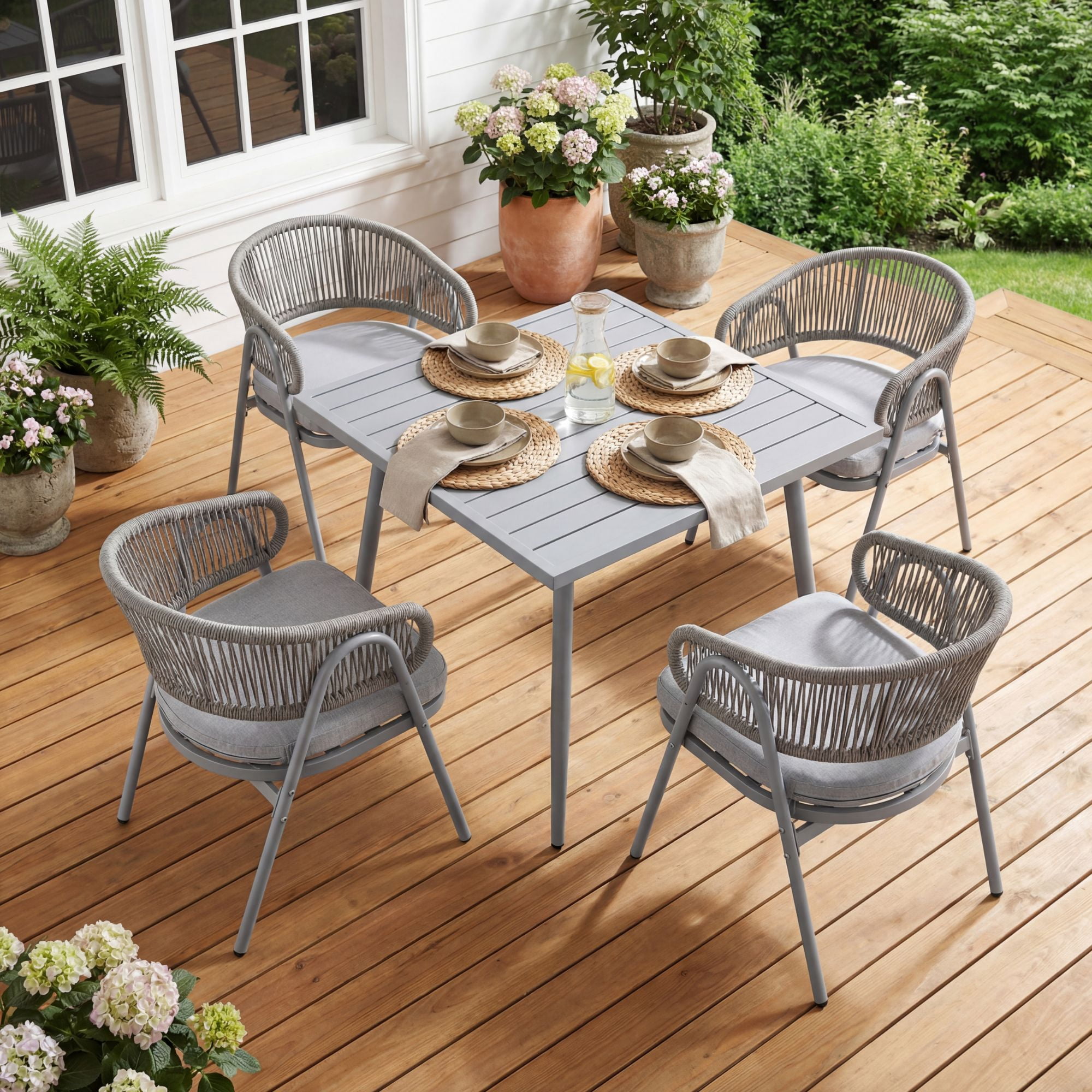 Dayalane Outdoor Dining Chairs Set of 4, Modern Rope Woven Patio Armchairs with Curved Back, Weather-Resistant Metal Frame, Balcony Backyard Bistro Seating, Grey