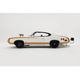 thumbnail image 3 of 1972 Oldsmobile 442 Hurst, White and Gold - Acme A1805620 - 1/18 scale Diecast Model Toy Car, 3 of 9
