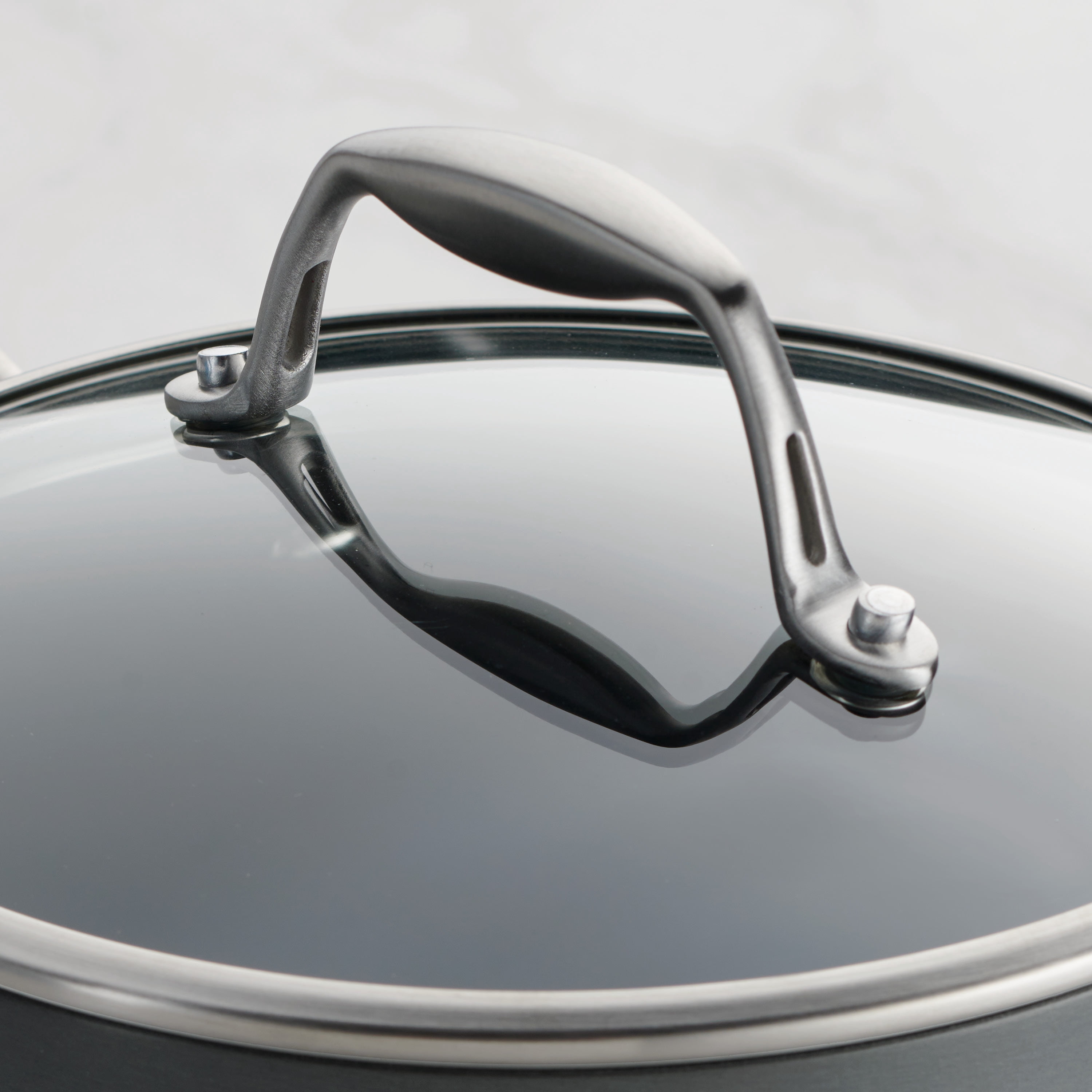 Tramontina Schmorpfanne Mit Deckel, 5,5 Qt (ca. 5,2 L) – Harteloxiertes Aluminium, PFOA-frei, Ofenfest Bis 176°C