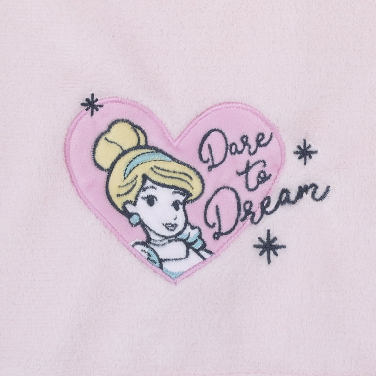 Wishes Come True, Believe in Your Dreams Disney Princesses Cendrillon,  Rapunzel, et Belle Fleece Tie Blanket -  France