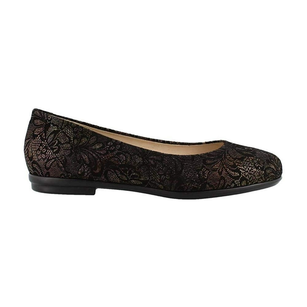 sas scenic black lace