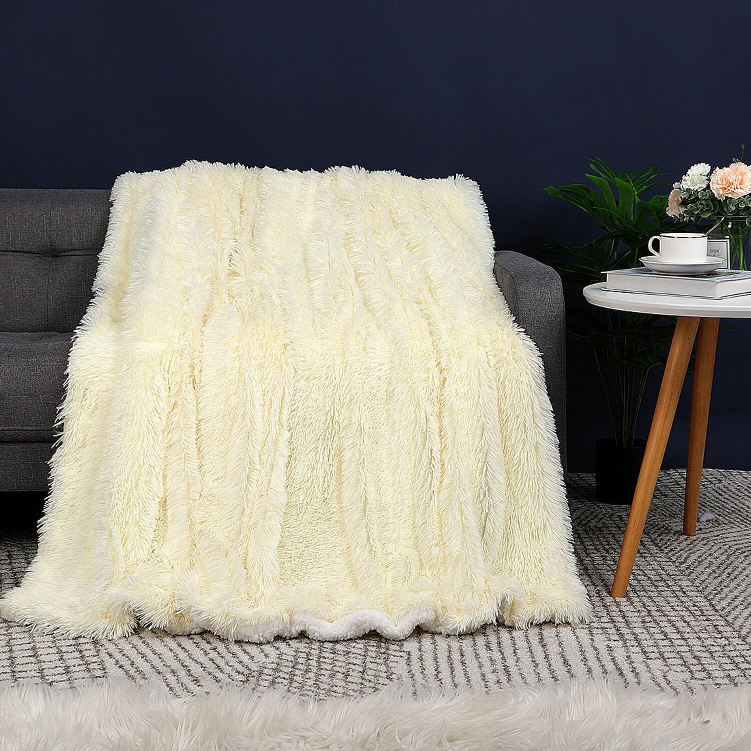 Piccocasa Luxury Faux Fur Sherpa Reverse Shaggy Blanket, Twin, Beige