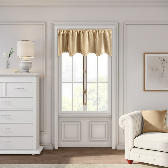 Ricardo Premium Velvet Scalloped Valance