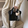 thumbnail image 2 of Bolso de gran capacidad para mujer, nueva tendencia 2025, bolso bandolera de piel suave combinable con todo, bolso de mano informal para mujer, bolso de mano, 2 of 4