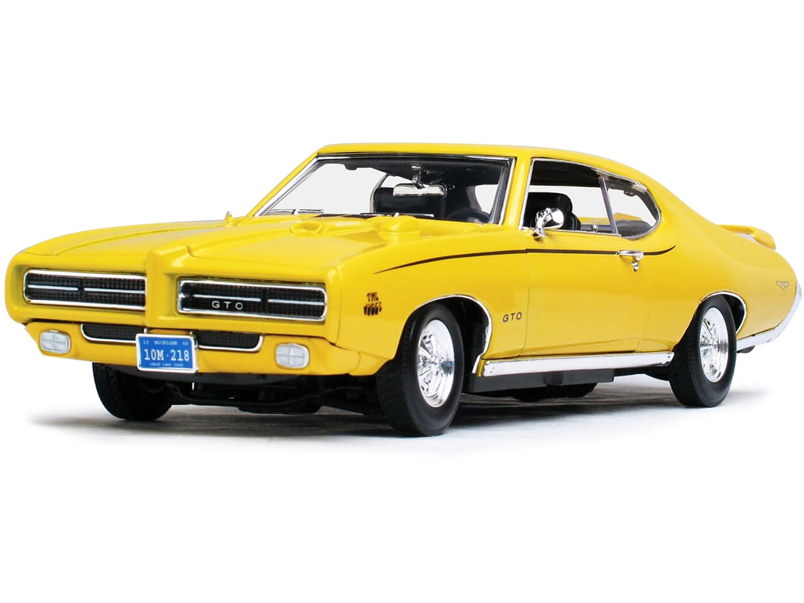 1969 Pontiac GTO Judge Yellow 1/18 Diecast Model Car by Motormax