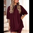 thumbnail image 4 of Conjunto de Dos Piezas para Mujer, Verano 2025, Informal, de Gran Tamaño, con Pantalones Cortos de Motociclista, Color Vino Tinto , Talla XL, 4 of 8