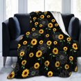 thumbnail image 1 of Manta de girasoles, manta de franela con girasoles para sala de estar, cama, sofá, sofá para adultos, mujeres y hombres, 80 x 60 pulgadas, 1 of 7