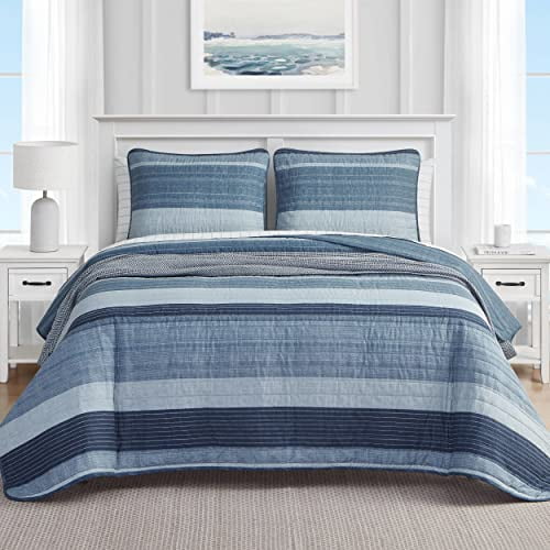Nautica- King Quilt Set, Cotton Reversible Bedding Set, All Season Designer  Home Décor (Ridgeport Blue, King) 