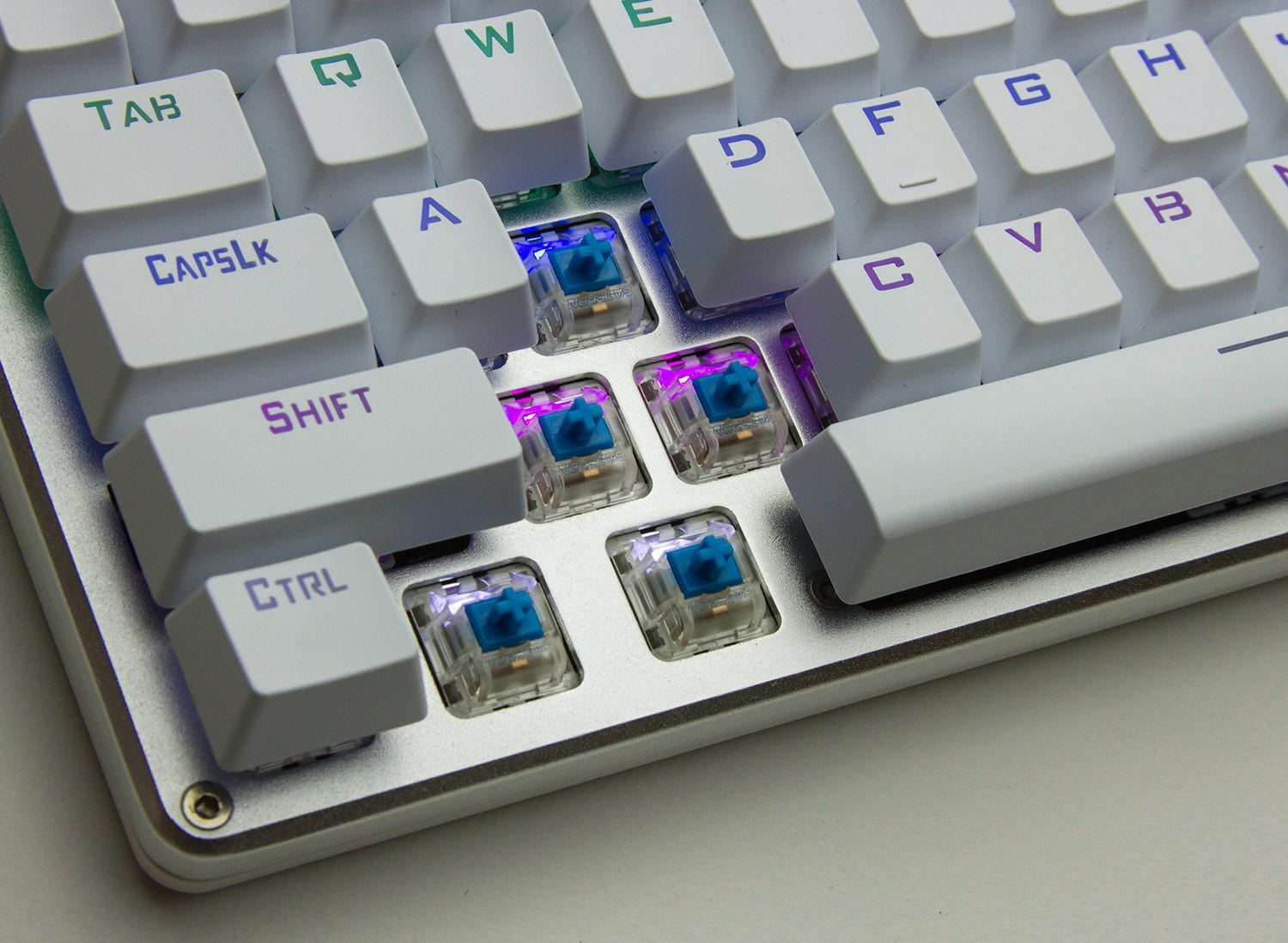 aula unicorn backlit mechanical keyboard with multi-color led illuminated gaming computer?