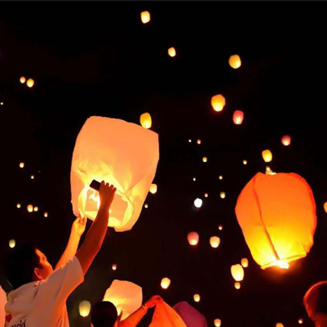 RUseeN 10 Pcs Chinese Lanterns to Release in Heaven, Multi-Colored Flying Lanterns Paper Lantern Hanging Paper Lanterns Wish Lantern Memorial for Celebrations of Family.
