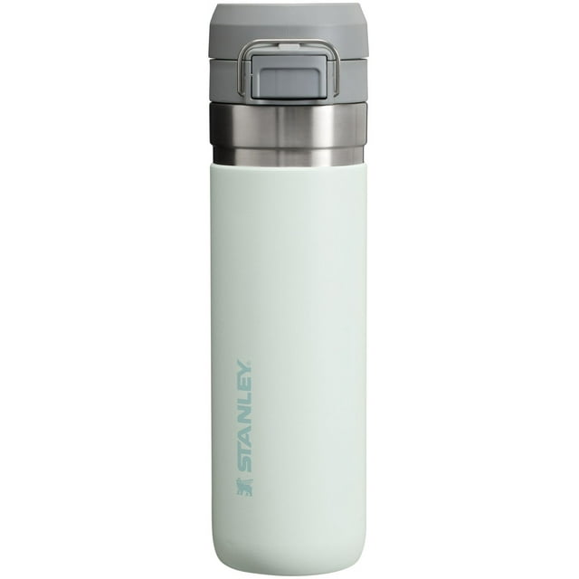 Botella de agua Stanley Quick Flip GO de acero inoxidable con aislamiento de 700 ml