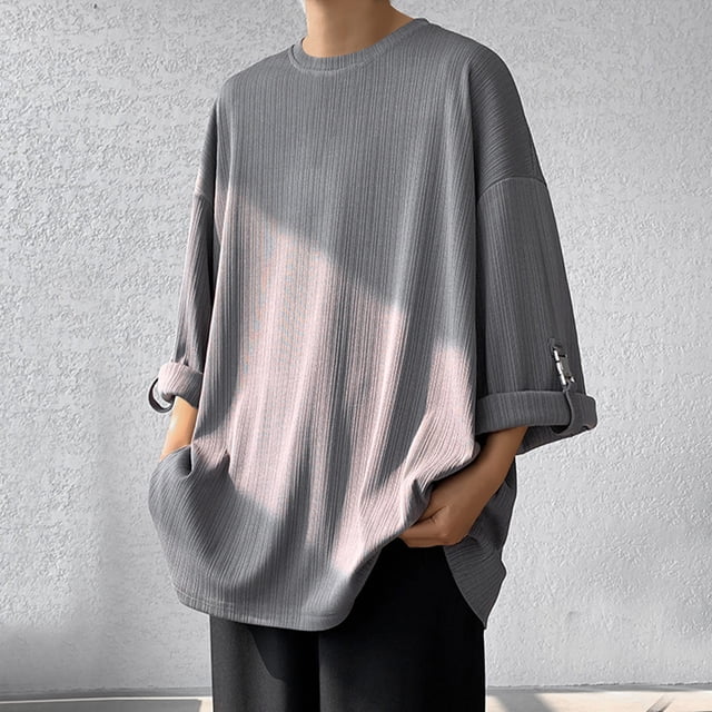 Blusas y camisas de manga corta y cuello redondo para hombre. Camisa informal de manga corta con hebilla y cuello redondo de color liso para hombre. Blusa para hombre.
