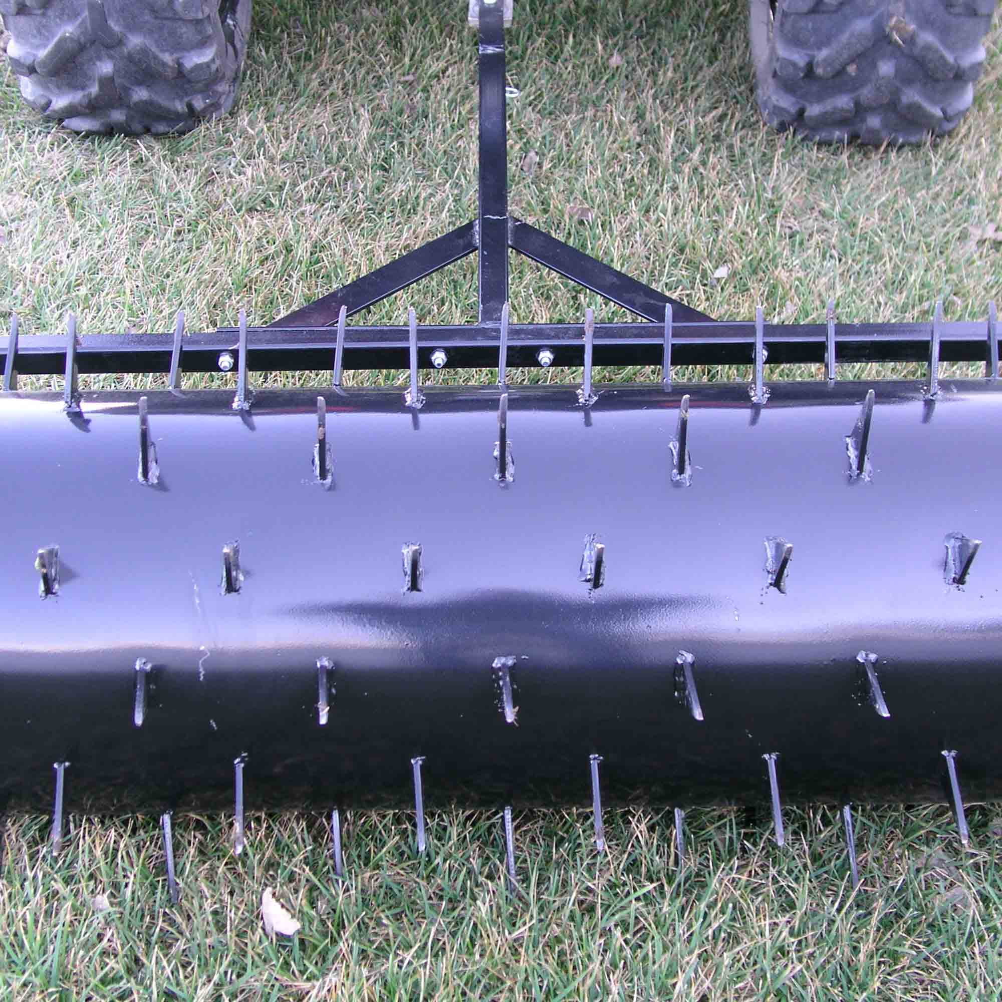 Yard Tuff 48 Inch Wide Drum Spike Aerator with Pin Style Hitch, Black