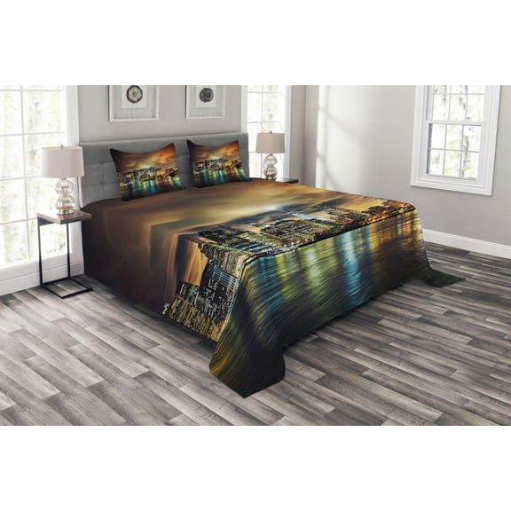 Ambesonne City Quilted Bedspread Set 3 Pcs, Fantasy Sky NYC Sunset, Queen Size, Multicolor