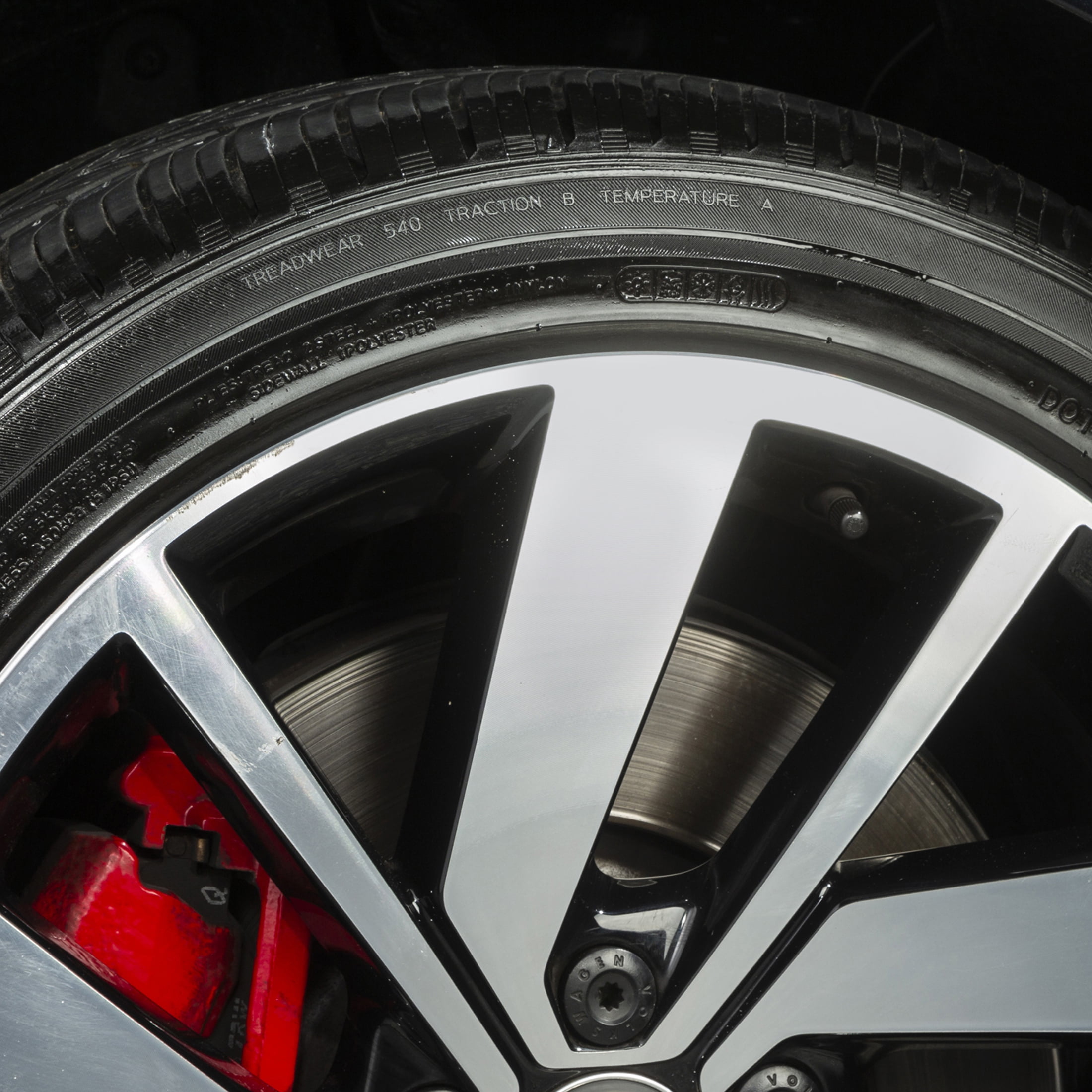 Black, Rust-Oleum Wipe New Automotive Blazing Wet Tire Shine Black, Rust-Oleum Wipe New Automotive Blazing Wet Tire Shine
