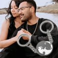thumbnail image 4 of porte-cls Pareja Chat Blanc Noir Gravure Personnalise Llavero Pendentif Puzzle Sparable Amour Amoureux Amiti Acier Inoxydable Argent Cadeau La Sa, 4 of 4