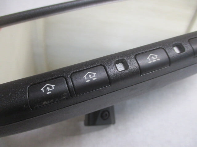 Pre-Owned Nissan Maxima Quest Rear View Mirror w/Auto Dim & Homelink OEM LKQ - Verify Specific Vehicle Fitment In Description - (Good)