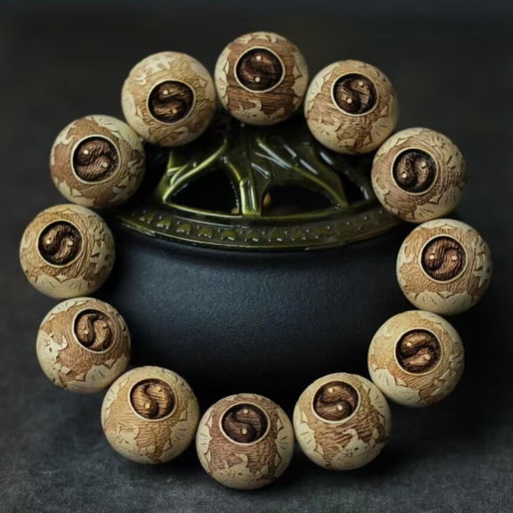 20mm Camphor Wood Bead Bracelet 12 Beads Buddhist Mala Prayer Jewelry Unisex Meditation Wrist Accessory for Men Women Gift