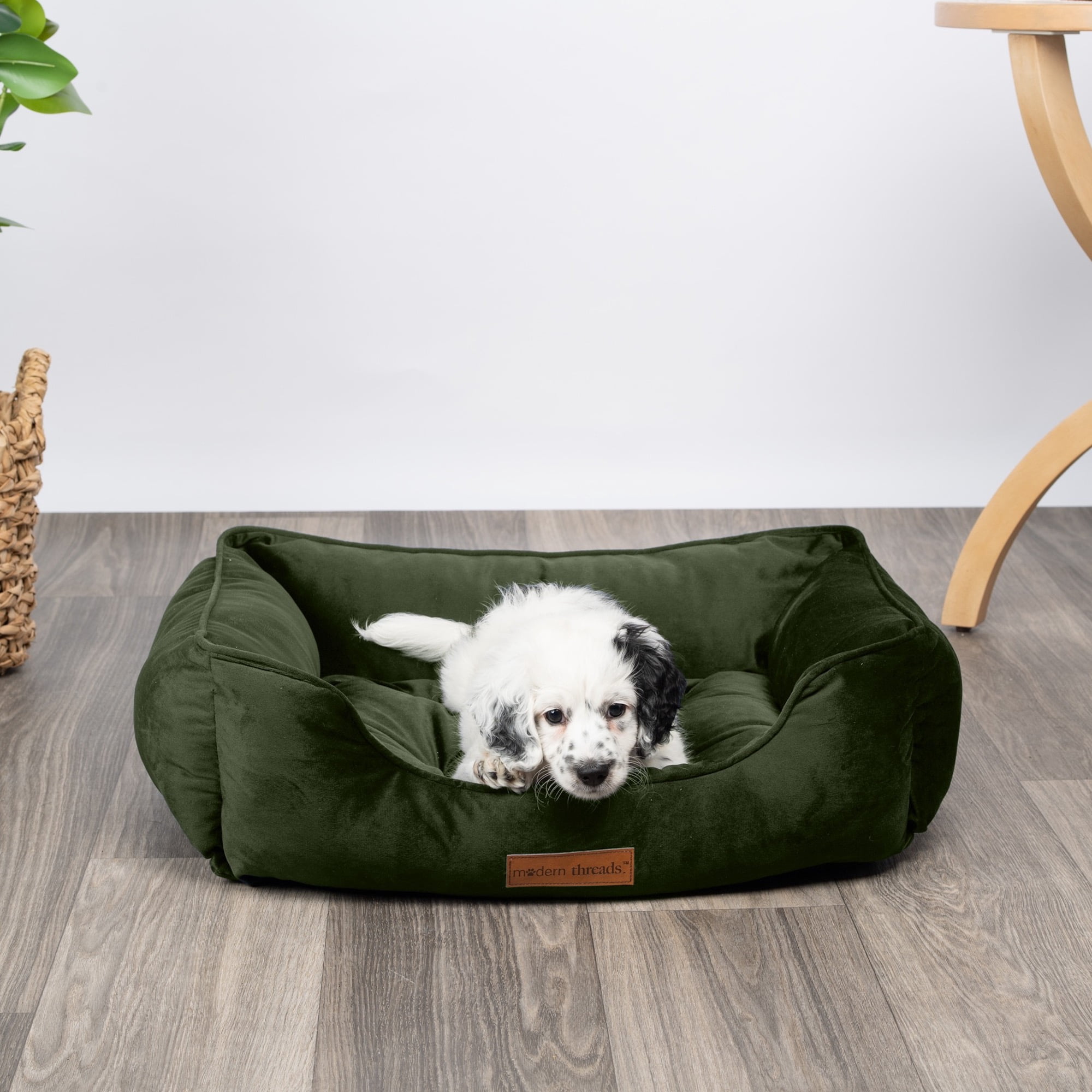 Modern Threads Medium Luxury Velvet Tufted-Style Dog Bed, Forest Green