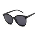 thumbnail image 3 of Gafas de sol clásicas de ojo de gato para mujer, espejo de lentes de sol con gradiente de ojo de gato, Estilo Vintage, de lujo, para exteriores, UV400, 2022, 3 of 5