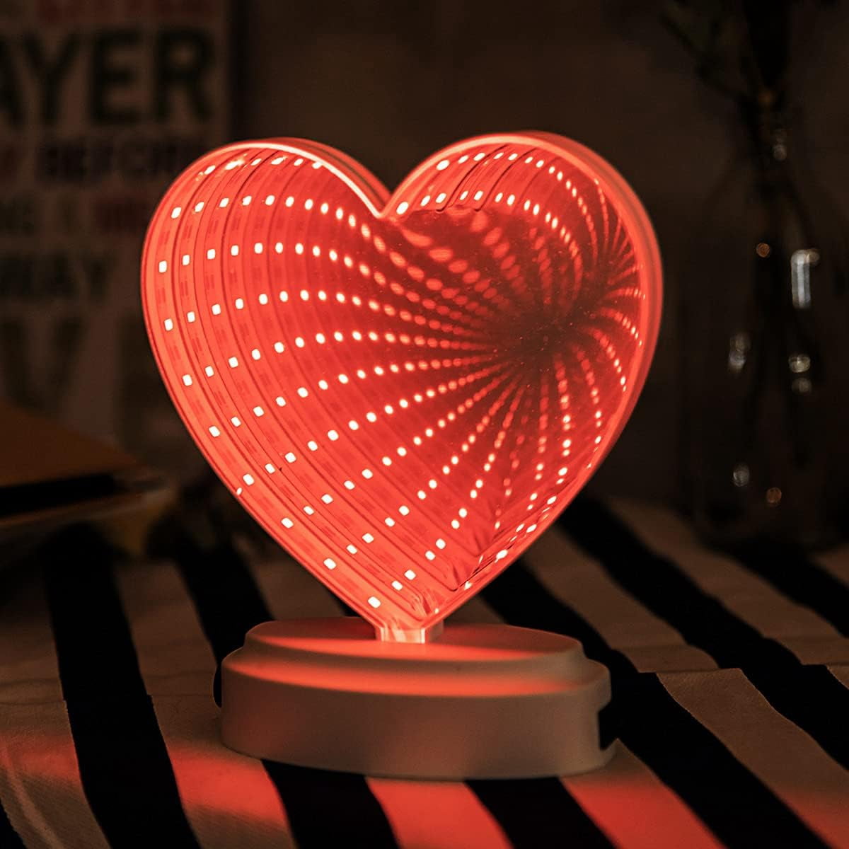 Huiyi 3D Mirror Night Light, Tunnel Light 3D Mirror Light,Infinity Mirror Tunnel Light, LED Mirror Tunnel Night Light for Bedroom/Party/Home Decor (Red Heart)