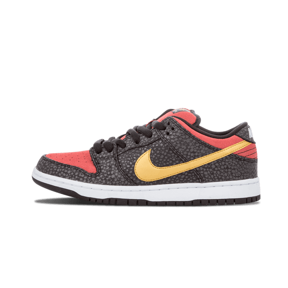 NIKE MENS SB Dunk Low Premium QS "Walk Of Fame" 504750 076 from Stadium Goods