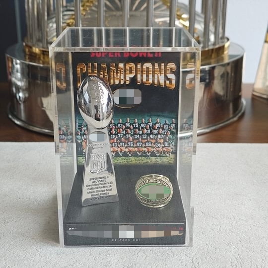 1968 Green Bay Pa Sup Bo II Championship Replica Trophy  Ring with Display Case Trendy Accessory Durable Collectible Championship Gift For Christmas Halloween Gifts.