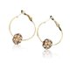 thumbnail image 1 of Pendientes de aro de cristal Sonducket con Cuentas doradas y blancas, 1 of 6