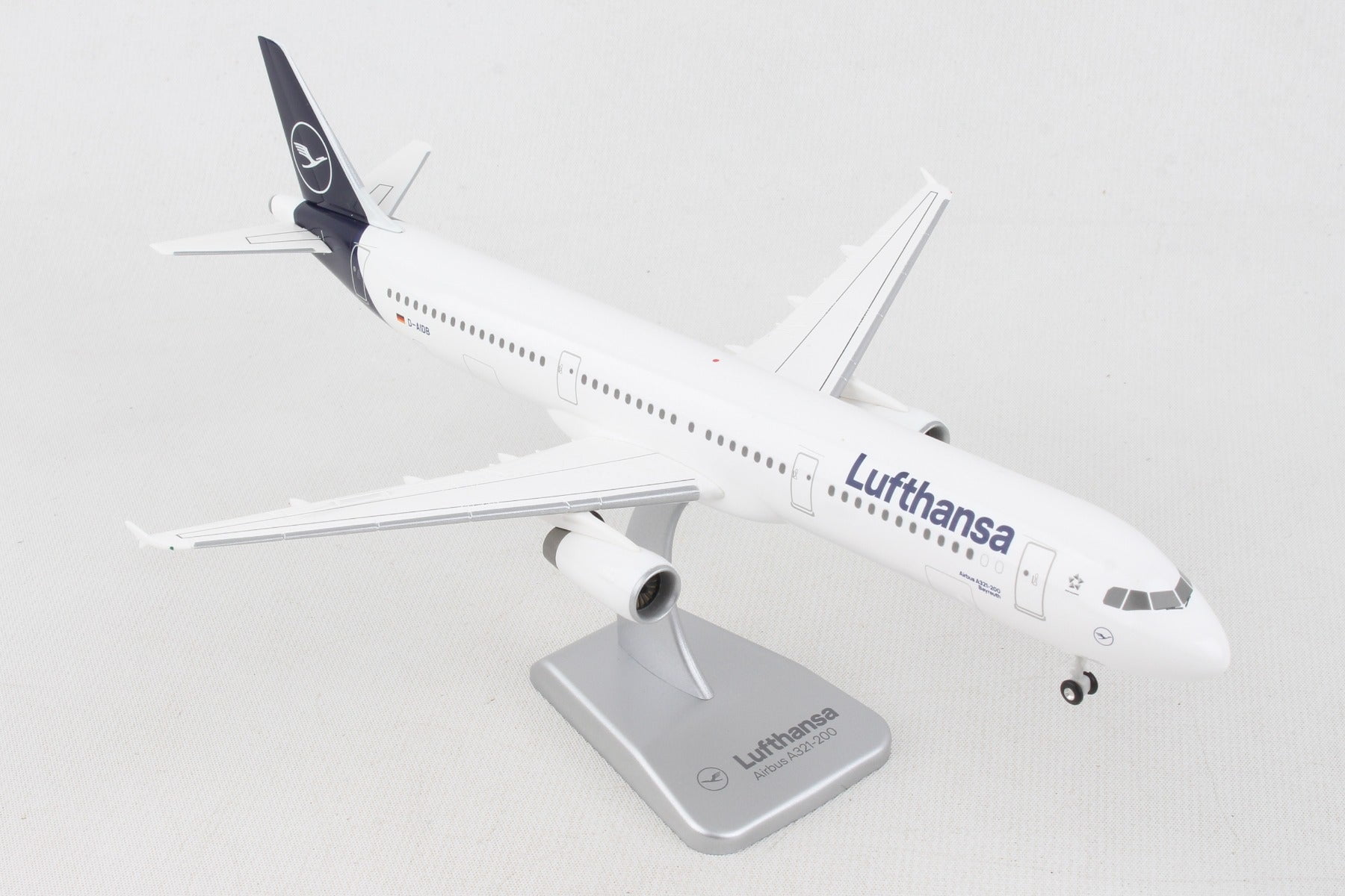 Hogan Wings 1-200 Commercial Models KLM 747-400 City of Tokyo PH