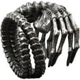 thumbnail image 1 of ORUYROP Alien Facehugger Ring Punk Motorcycle Style Exaggerated Domineering Skull Magic Claw Ring Unique Gothic Jewelry Spinner Band Ring Stainless Steel Skull Rings for Men Women Couple Hallo, 1 of 7