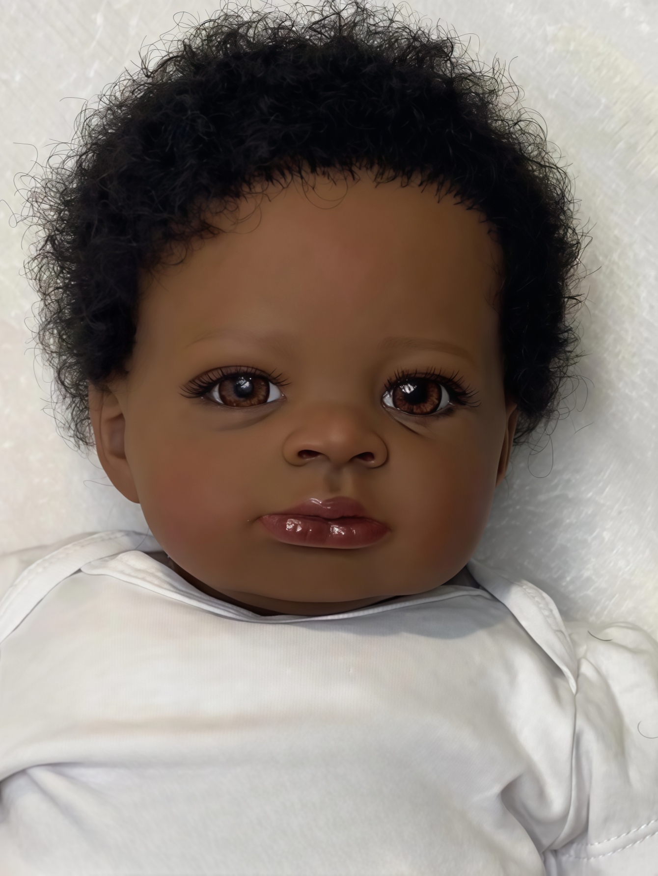 20 Inch Reborn Baby Doll Black Doll, Lifelike Baby Doll with Soft Cloth Body, Hand Rooted Curly Hair, Realistic African American Doll Toy for Kids Age 3+