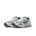 thumbnail image 3 of NIKE ZOOM VOMERO 5 Zapatillas de running de caña baja antideslizantes y resistentes al desgaste para mujer Azul-gris, 3 of 3