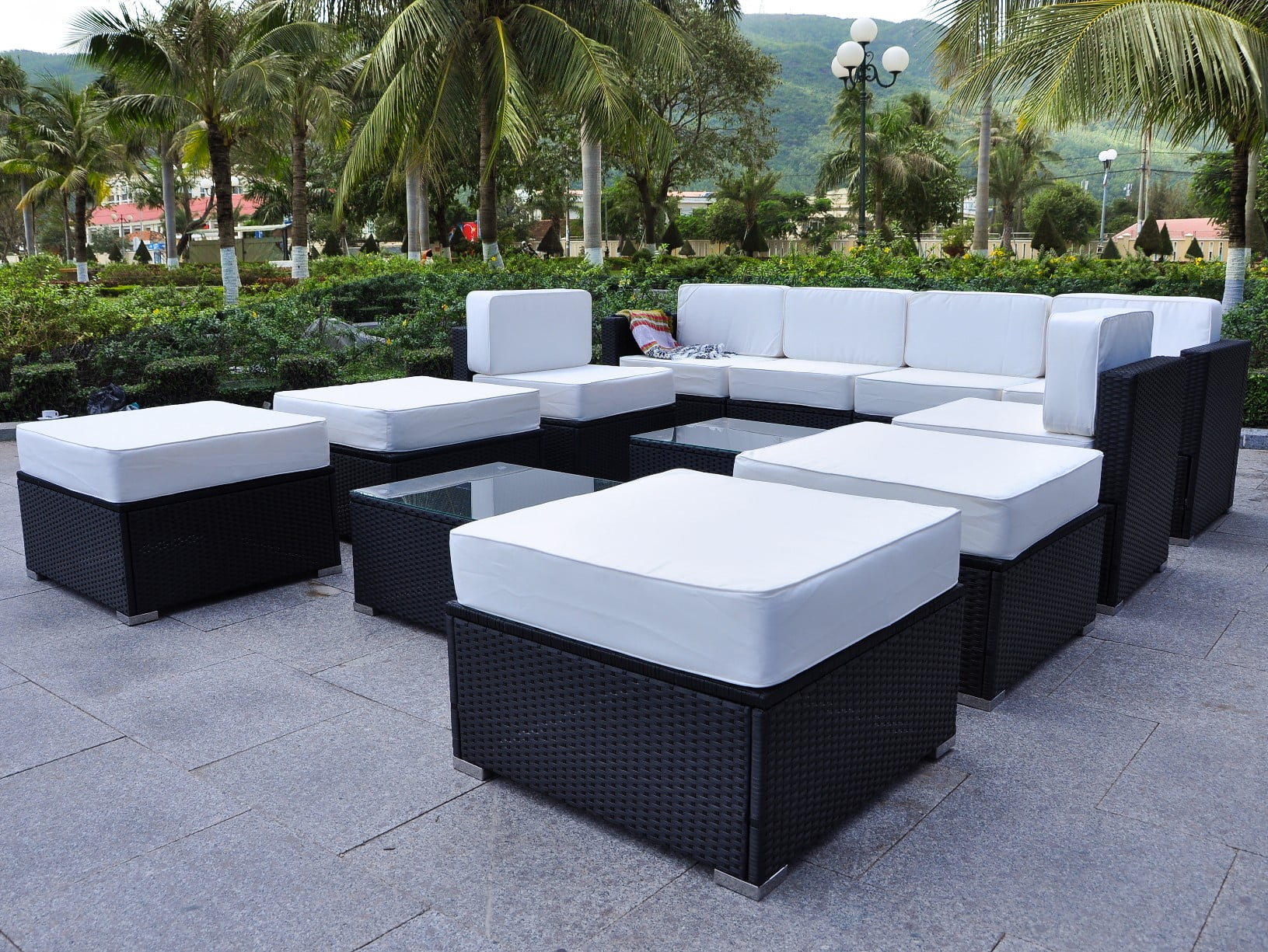 6082 Blue Mcombo Outdoor Wicker Rattan Sofa Chair Sectional Furniture Luxury Large Size Patio Chair with 6 Inch Cushions