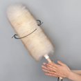 thumbnail image 3 of Plumero de lana sintética con mango de madera maciza, plumero de plumas largas, plumero de mano pequeño para muebles de oficina, hogar y coche, 29cm, 3 of 5