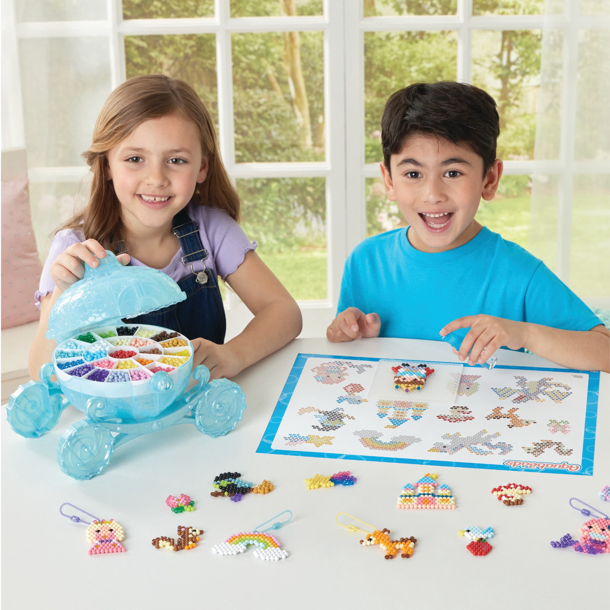 Aquabeads Mythical Adventure Craft Studio, Complete Arts & Crafts Bead Kit for Children - over 1,500 Beads!