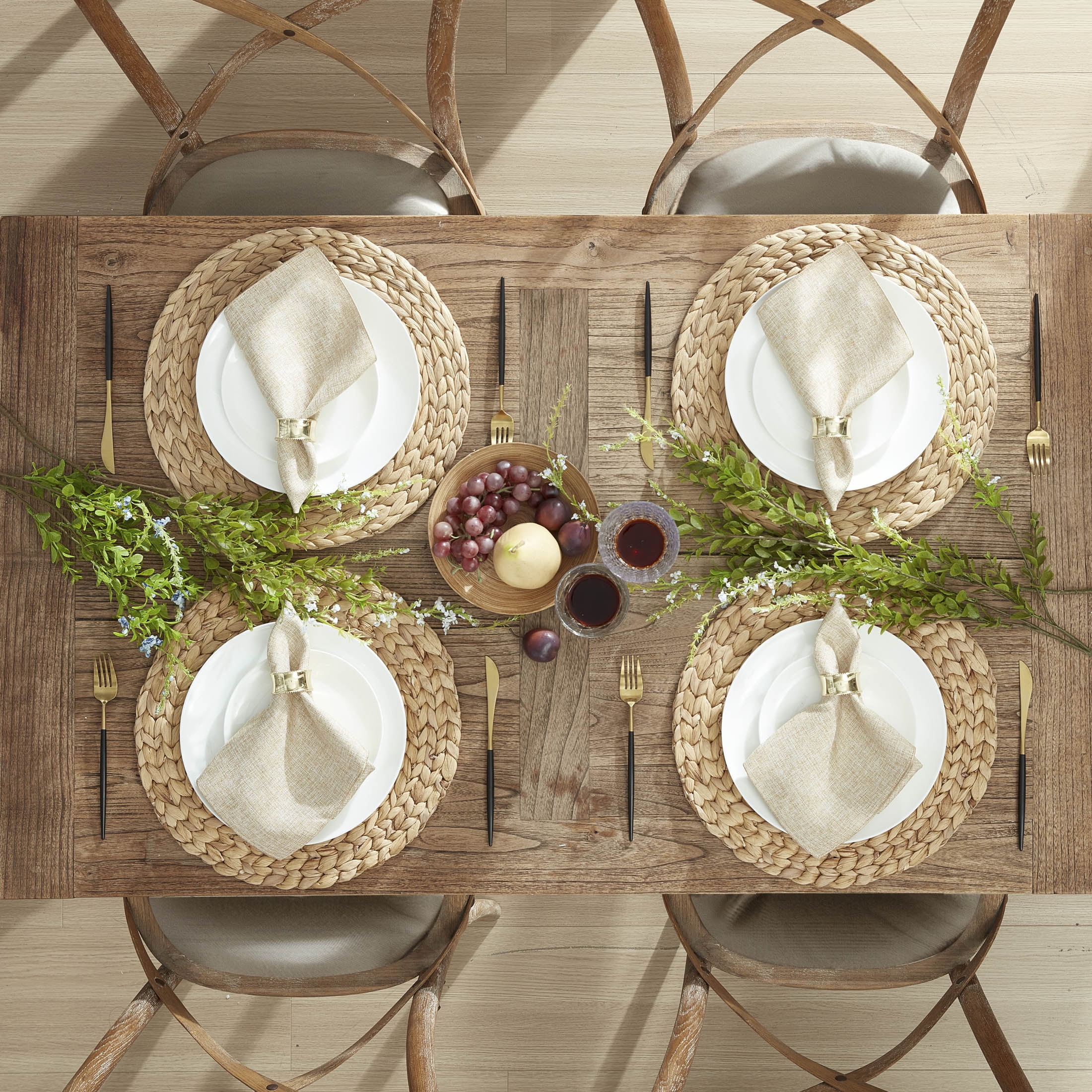 Better Homes & Gardens Round Natural Water Hyacinth Weave,Table Placemat, 15"