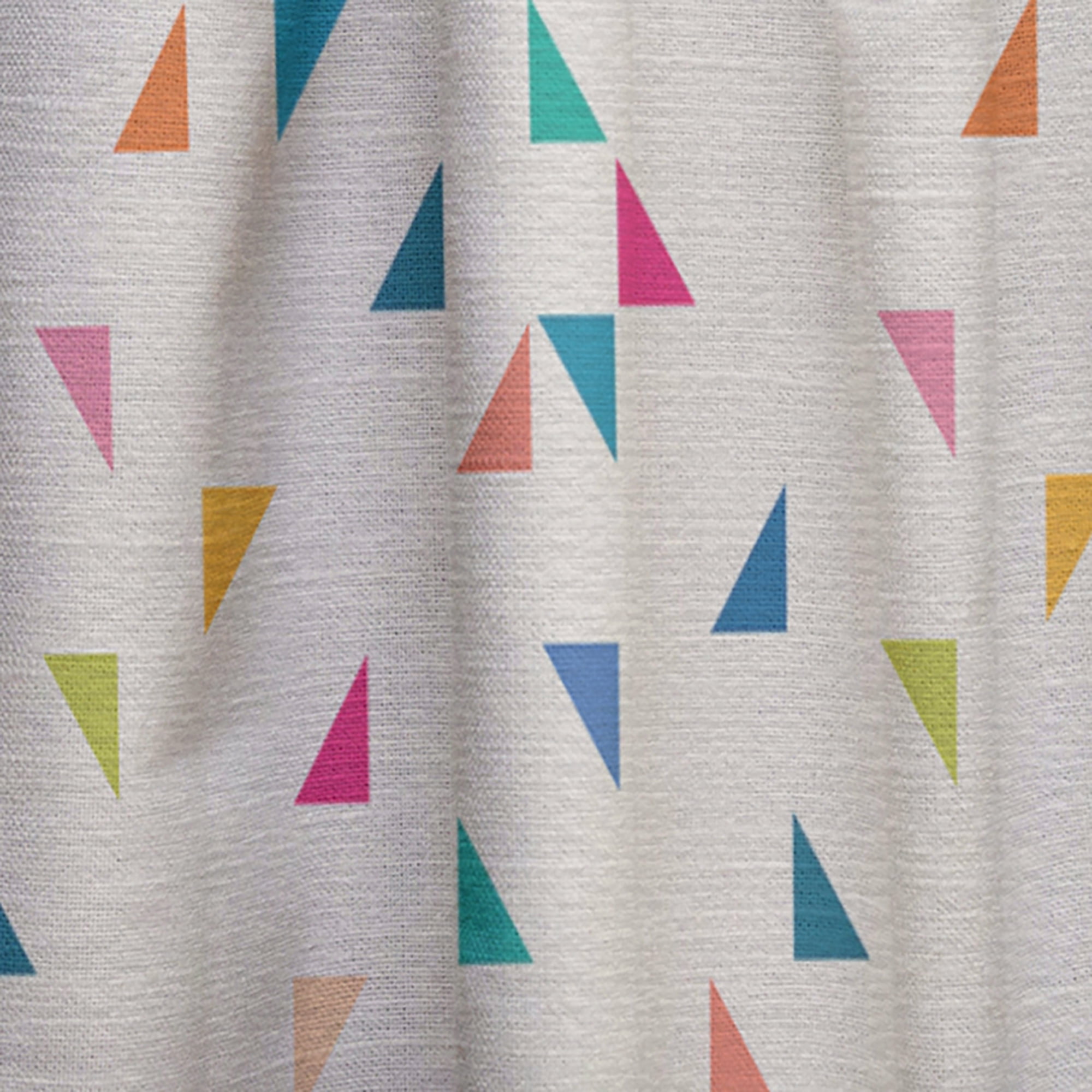 Designart 'Abstract Triangular Shape Retro Pattern I' Mid-Century Modern Curtain Panel