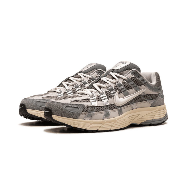 NIKE MENS P-6000 