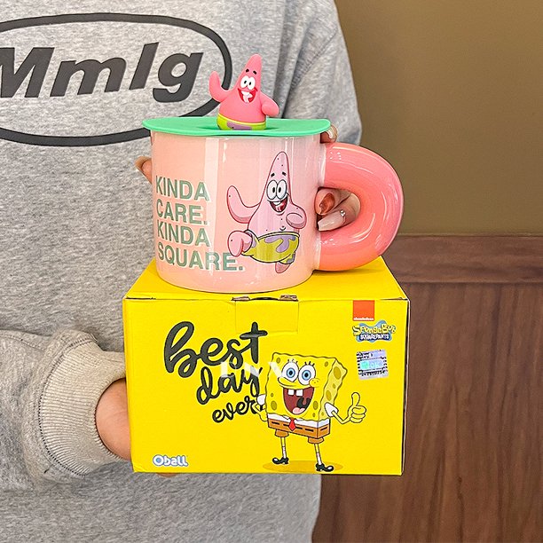 Taza de cerámica con mango grande de Bob Esponja, taza de agua para el hogar con tapa, muñeco de dibujos animados a prueba de polvo, taza Taza de Leche para pareja