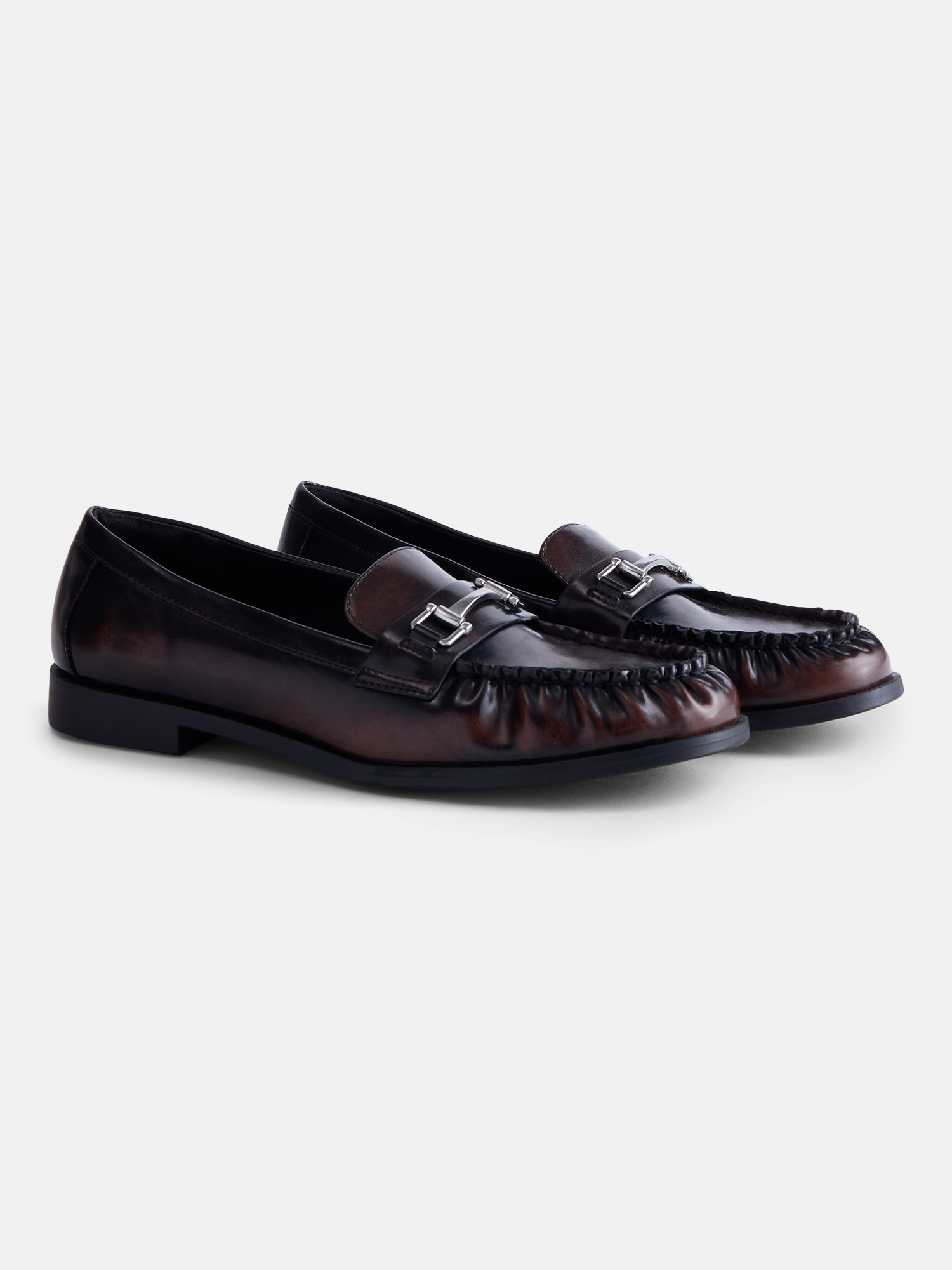 No Boundaries Women's Faux Leather Loafers photo 2