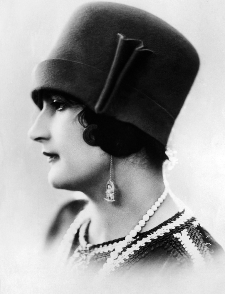 name of a french hat