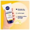 thumbnail image 4 of Crema para manos NIVEA q10 3 en 1 anti-arrugas 75 ml, 4 of 4
