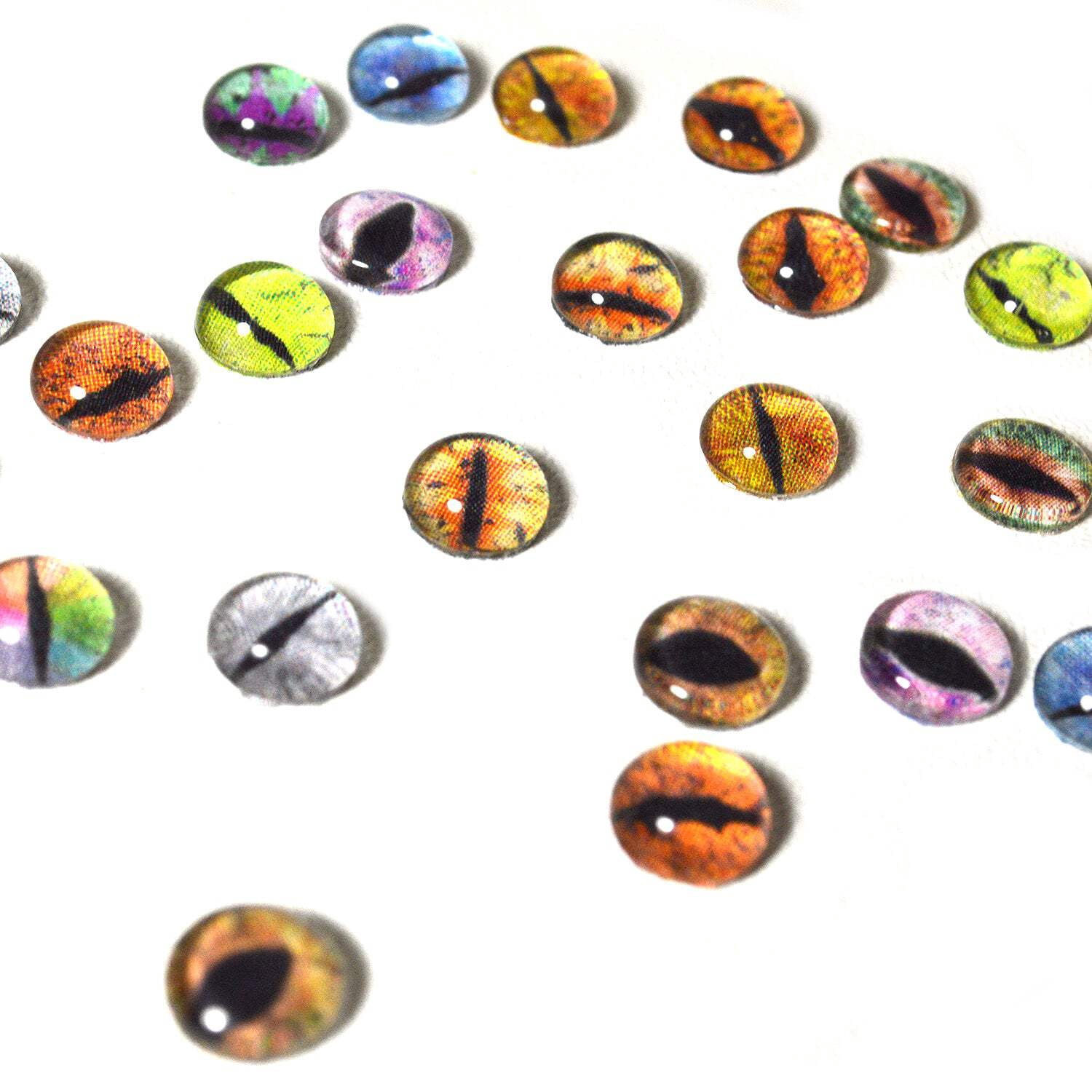 12 Pairs of 8mm Dragon Glass Eyes
