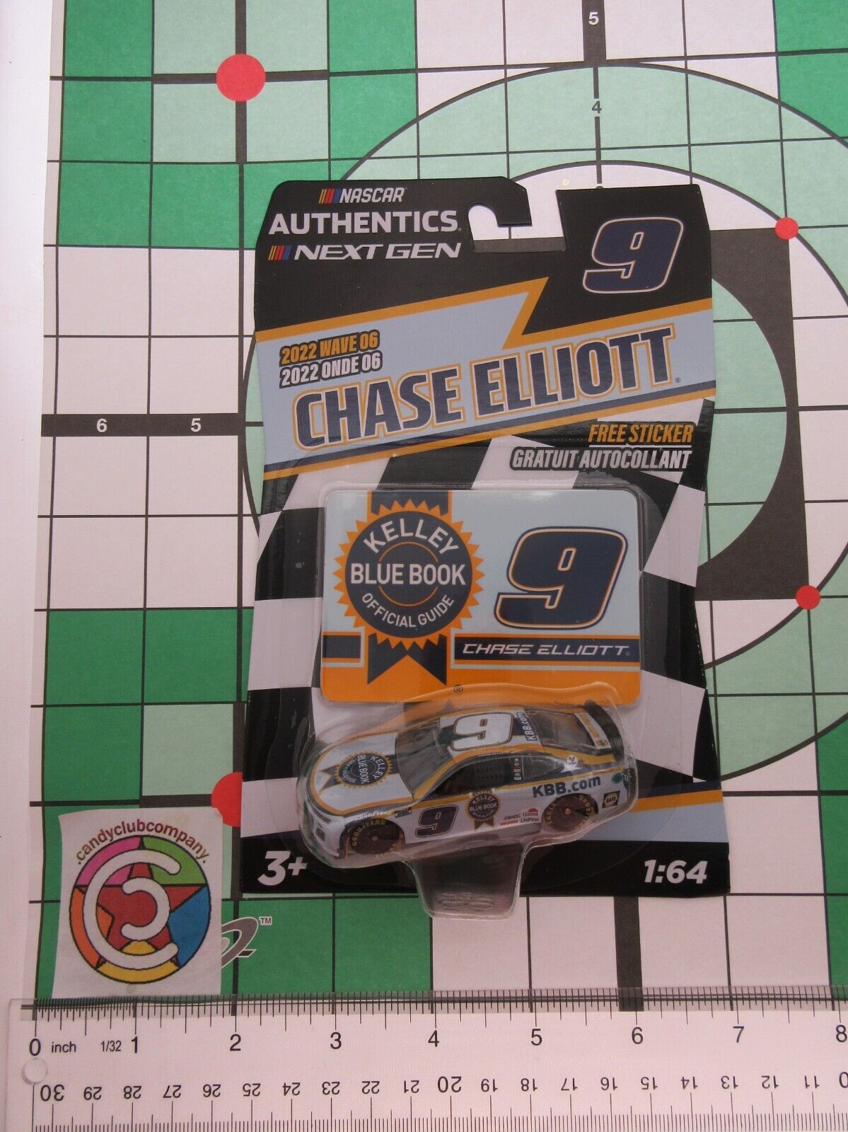 Chase Elliott ~ Kelly Blue Book 9  ~ NASCAR Authentics ~ Die Cast  1:64 Scale
