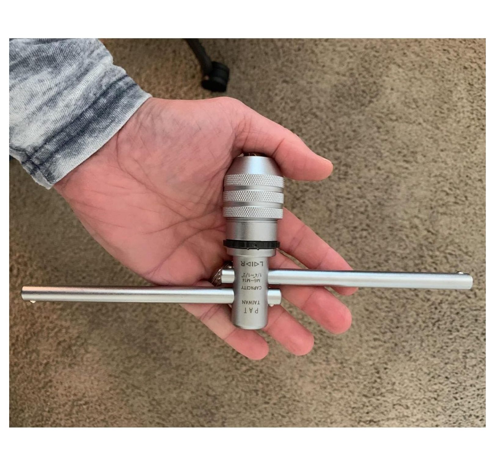 Adjustable Ratcheting Thread Tap Wrench T-Handle Tap Holder Tapping Threading Tool Set Left And Right Adjustment Hand