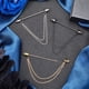 thumbnail image 4 of 1 caja de 3 alfileres de cadena para camisa de hombre y mujer, de metal dorado, plateado y negro, con doble cadena para solapa, barra para cuello, borla, alfileres para corbata, broche tipo botón., 4 of 6