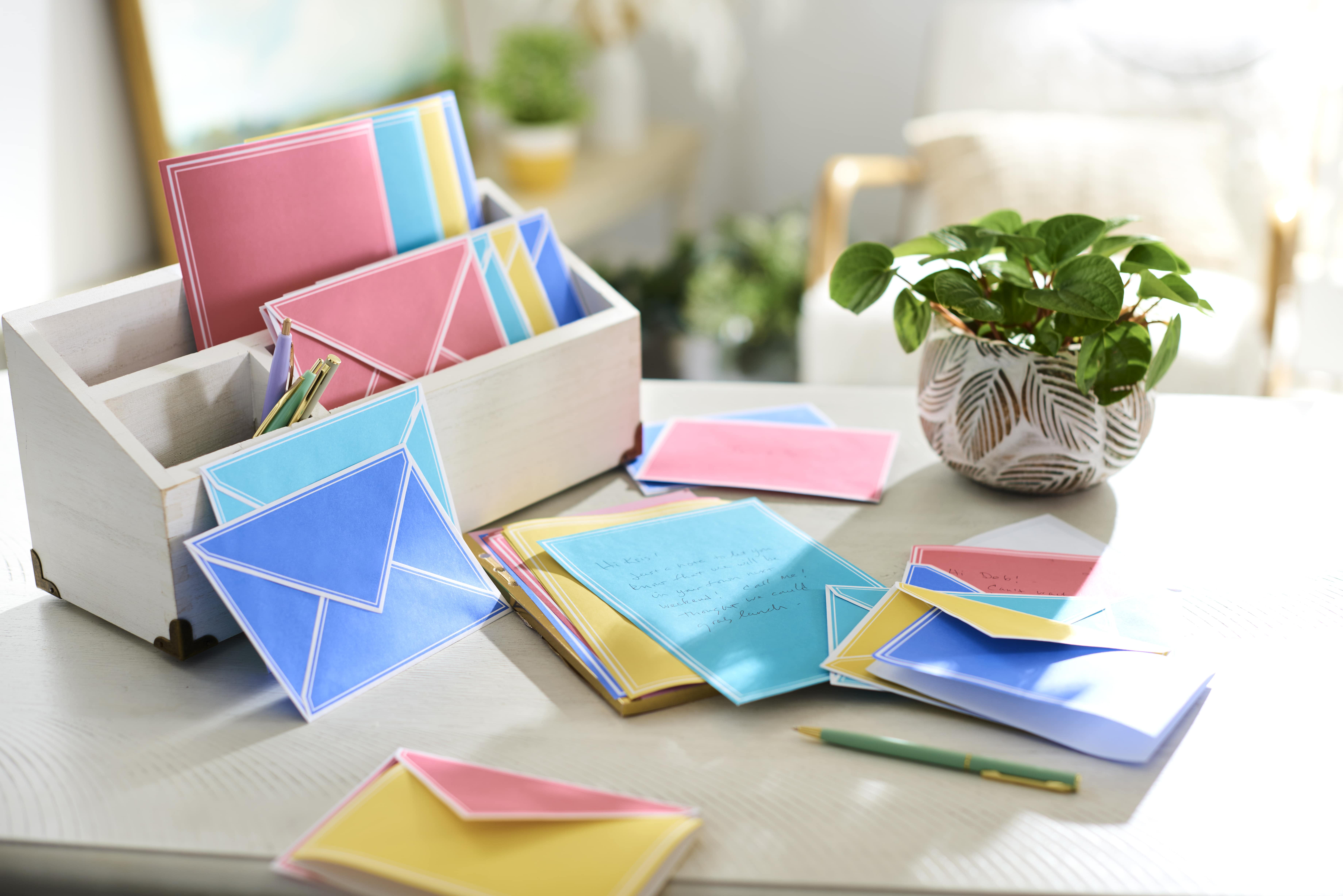 American Greetings Pastel Stationery Sheets, 80ct, Envelopes Included